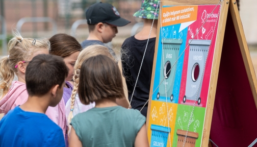 A Depónia Nonprofit Kft. kitelepülése a Bregyó közi napközis táborban
